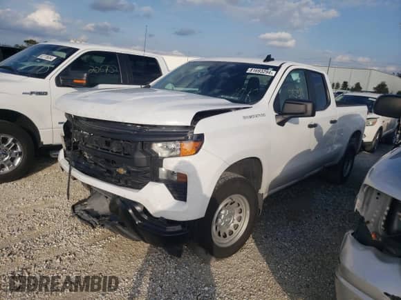 2024 Chevrolet Silverado 1500 Work Truck с VIN 1GCRAAEDXRZ158926, выставлен на аукционе Copart как лот 81693294 с пробегом 25 319 миль миль и Списание • Salvage title. История ставок и продаж доступна на DreamBid. Изображение 1.