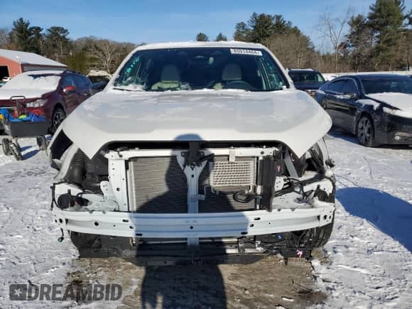 2024 Subaru Ascent Limited с VIN 4S4WMARD3R3434303, выставлен на аукционе Copart как лот 85914464 с пробегом 3 678 миль миль и Списание • Salvage title. История ставок и продаж доступна на DreamBid. Изображение 5.