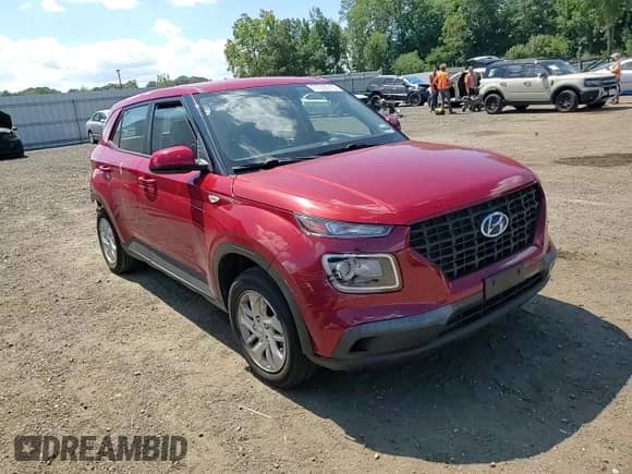 2021 Hyundai Venue SE with VIN KMHRB8A38MU063706, listed as a Copart auction lot 71056915 with 41,717 mi miles and Salvage title. Bid and sale history available at DreamBid. Image 14.