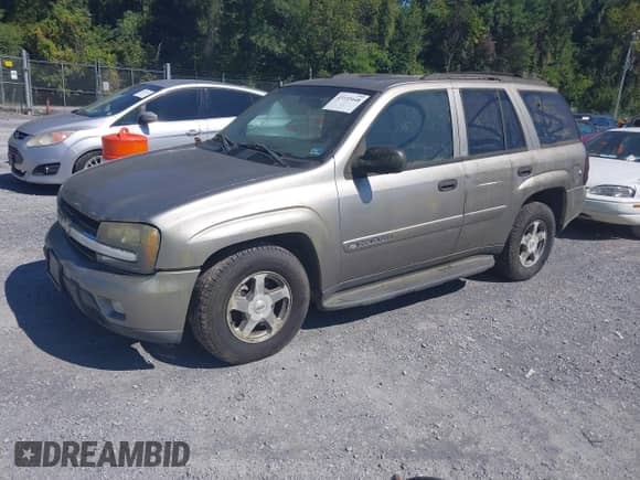 2003 Chevrolet TrailBlazer LTZ с VIN 1GNDT13S832125954, выставлен на аукционе IAAI как лот 43133448 с пробегом 216 520 миль миль и . История ставок и продаж доступна на DreamBid. Изображение 2.