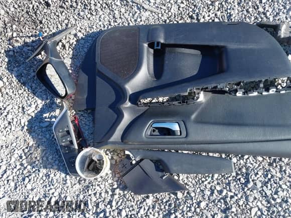 2015 Toyota Camry LE с VIN 4T1BD1FKXFU144163, выставлен на аукционе IAAI как лот 43311545 с пробегом 130 591 миль миль и . История ставок и продаж доступна на DreamBid. Изображение 12.