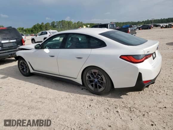 2023 BMW i4 eDrive35 z VIN WBY43AW0XPFP76986, wystawiony jako Copart lot #63575095 z przebiegiem 14 128 mil mil oraz Szkoda całkowita • Salvage title. Historia ofert i sprzedaży dostępna na DreamBid. Obrazek 2.