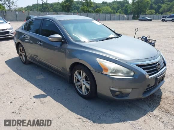 2015 Nissan Altima S с VIN 1N4AL3AP1FN864548, выставлен на аукционе IAAI как лот 42833684 с пробегом 185 322 миль миль и . История ставок и продаж доступна на DreamBid. Изображение 1.