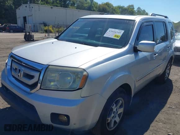 2009 Honda Pilot Touring с VIN 5FNYF48929B043779, выставлен на аукционе IAAI как лот 43044349 с пробегом 197 551 миль миль и . История ставок и продаж доступна на DreamBid. Изображение 2.