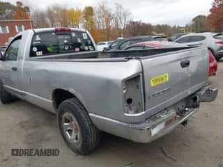 2002 Dodge 1500 z VIN 1D7HA16N32J195314, wystawiony jako IAAI lot #43535279 z przebiegiem 308 869 mil mil oraz . Historia ofert i sprzedaży dostępna na DreamBid. Obrazek 3.