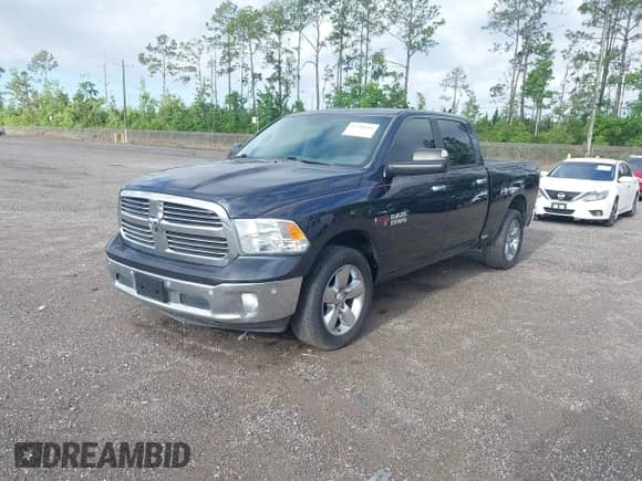 2015 Ram 1500 Big Horn с VIN 1C6RR7TM8FS711048, выставлен на аукционе IAAI как лот 41760186 с пробегом Не указан миль и . История ставок и продаж доступна на DreamBid. Изображение 2.