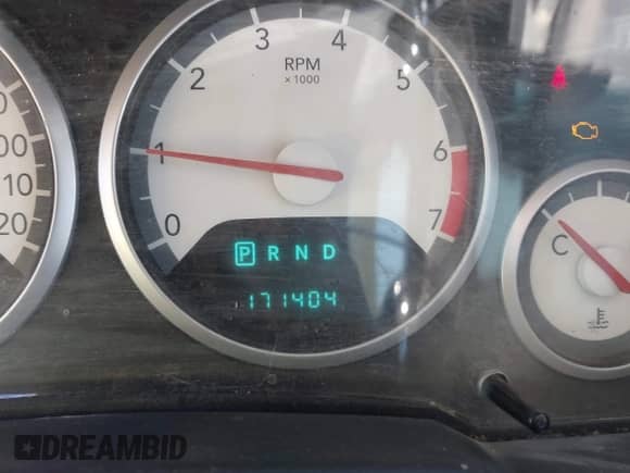 2010 Dodge Grand Caravan SXT with VIN 2D4RN5D1XAR131178, listed as a IAAI auction lot 43390738 with 171,404 mi miles and . Bid and sale history available at DreamBid. Image 7.