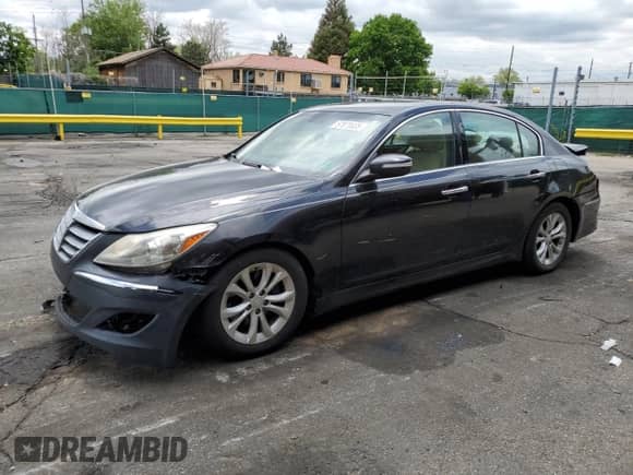 2013 Hyundai Genesis 3.8L с VIN KMHGC4DD9DU246369, выставлен на аукционе Copart как лот 84050935 с пробегом 186 604 миль миль и На запчасти • Non repairable. История ставок и продаж доступна на DreamBid. Изображение 1.