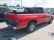 1994 Dodge 1500 z VIN 1B7HC16Y2RS532140, wystawiony jako IAAI lot #42542432 z przebiegiem 203 948 mil mil oraz . Historia ofert i sprzedaży dostępna na DreamBid. Obrazek 4.