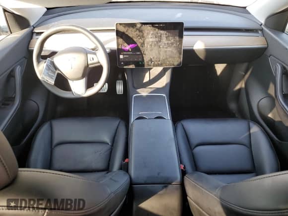 2021 Tesla Model Y Performance with VIN 5YJYGDEF6MF249588, listed as a Copart auction lot 81545595 with 60,798 mi miles and Salvage title. Bid and sale history available at DreamBid. Image 8.