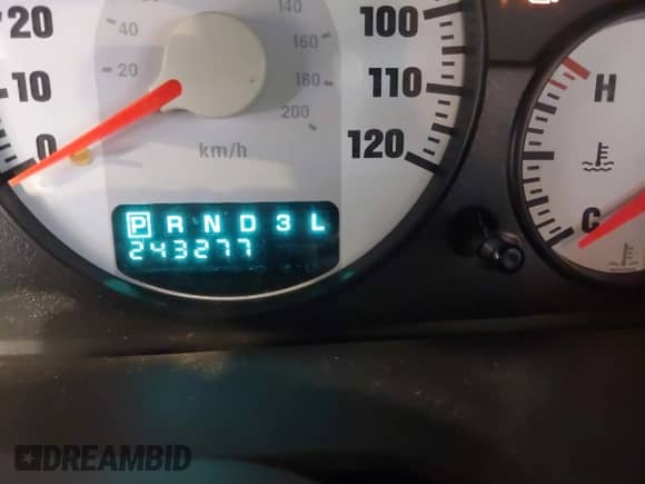 2005 Dodge Stratus SXT with VIN 1B3EL46X75N559047, listed as a IAAI auction lot 42830208 with 243,277 mi miles and . Bid and sale history available at DreamBid. Image 15.
