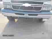 2006 Chevrolet Silverado 1500 LT2 z VIN 2GCEC13Z761347531, wystawiony jako IAAI lot #42121593 z przebiegiem 344 438 mil mil oraz . Historia ofert i sprzedaży dostępna na DreamBid. Obrazek 20.