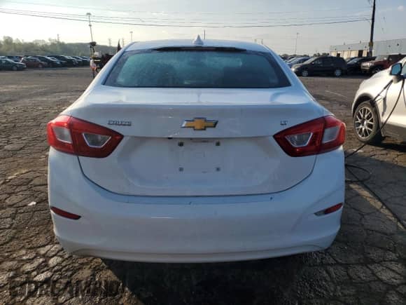 2016 Chevrolet Cruze LT with VIN 1G1BE5SM9G7313274, listed as a Copart auction lot 81065505 with 102,535 mi miles and Clean title. Bid and sale history available at DreamBid. Image 6.