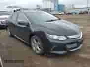 2017 Chevrolet Volt LT z VIN 1G1RA6S53HU157583, wystawiony jako Copart lot #42062693 z przebiegiem 80 425 mil mil oraz . Historia ofert i sprzedaży dostępna na DreamBid. Obrazek 4.