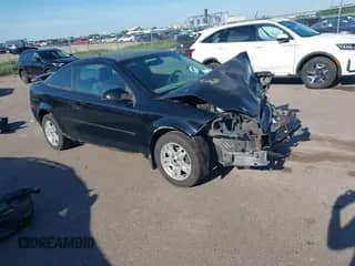 2005 Chevrolet Cobalt LS с VIN 1G1AL12F057622561, выставлен на аукционе IAAI как лот 42635729 с пробегом 232 572 миль миль и . История ставок и продаж доступна на DreamBid. Изображение 1.