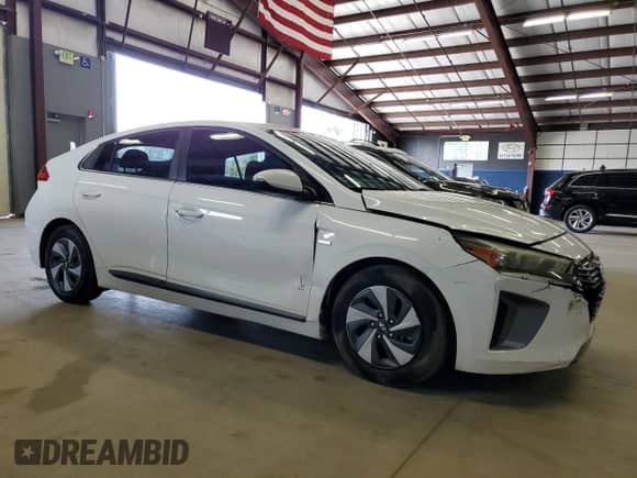 2017 Hyundai Ioniq SEL с VIN KMHC75LC1HU048327, выставлен на аукционе Copart как лот 84244185 с пробегом 149 537 миль миль и Чистый • Clean title. История ставок и продаж доступна на DreamBid. Изображение 4.