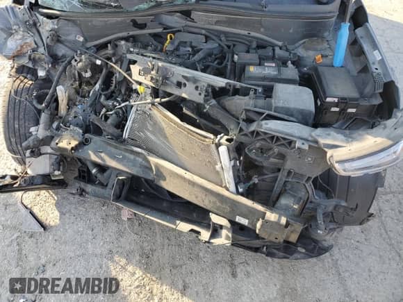 2020 Hyundai Venue Denim с VIN KMHRC8A32LU037453, выставлен на аукционе Copart как лот 78460044 с пробегом Не указан миль и На запчасти • Non repairable. История ставок и продаж доступна на DreamBid. Изображение 13.