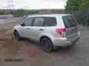 2010 Subaru Forester X с VIN JF2SH6AC0AG740011, выставлен на аукционе IAAI как лот 42093589 с пробегом 212 593 миль миль и . История ставок и продаж доступна на DreamBid. Изображение 3.