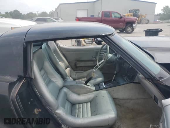 1978 Chevrolet Corvette with VIN 1Z87L8S901740, listed as a Copart auction lot 67062105 with 60,860 mi miles and Salvage title. Bid and sale history available at DreamBid. Image 10.