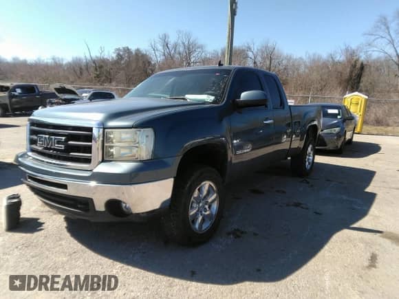 2009 GMC Sierra 1500 SLT z VIN 1GTEK39J09Z291895, wystawiony jako IAAI lot #41539566 z przebiegiem 251 520 mil mil oraz . Historia ofert i sprzedaży dostępna na DreamBid. Obrazek 2.