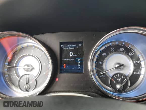 2014 Chrysler 300 с VIN 2C3CCAAG3EH200366, выставлен на аукционе Copart как лот 67297935 с пробегом 142 839 миль миль и Чистый • Clean title. История ставок и продаж доступна на DreamBid. Изображение 9.