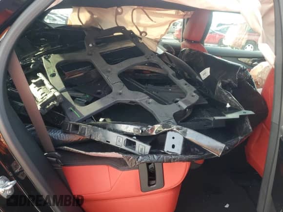 2024 Chevrolet Blazer EV eAWD RS z VIN 3GNKDCRJ9RS183034, wystawiony jako Copart lot #42952815 z przebiegiem 3 358 mil mil oraz Szkoda całkowita • Salvage title. Historia ofert i sprzedaży dostępna na DreamBid. Obrazek 11.