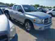 2008 Dodge 1500 SLT с VIN 1D7HA18218J104780, выставлен на аукционе IAAI как лот 42856012 с пробегом 170 588 миль миль и . История ставок и продаж доступна на DreamBid. Изображение 1.