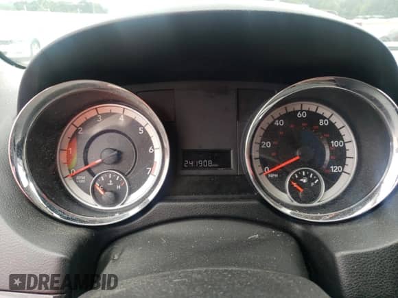 2012 Dodge Grand Caravan American Value with VIN 2C4RDGBG2CR193633, listed as a Copart auction lot 67349305 with 241,908 mi miles and Salvage title. Bid and sale history available at DreamBid. Image 9.