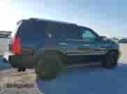 2013 Cadillac Escalade Luxury with VIN 1GYS3BEF5DR341950, listed as a Copart auction lot 88686105 with 142,318 mi miles and Clean title. Bid and sale history available at DreamBid. Image 3.