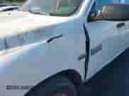 2016 Ram 1500 Tradesman с VIN 1C6RR7ST4GS145092, выставлен на аукционе IAAI как лот 43557470 с пробегом 300 961 миль миль и . История ставок и продаж доступна на DreamBid. Изображение 18.