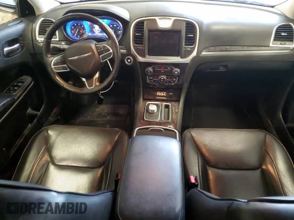 2020 Chrysler 300 Limited с VIN 2C3CCAEGXLH102880, выставлен на аукционе Copart как лот 60870755 с пробегом 69 458 миль миль и Списание • Salvage title. История ставок и продаж доступна на DreamBid. Изображение 8.