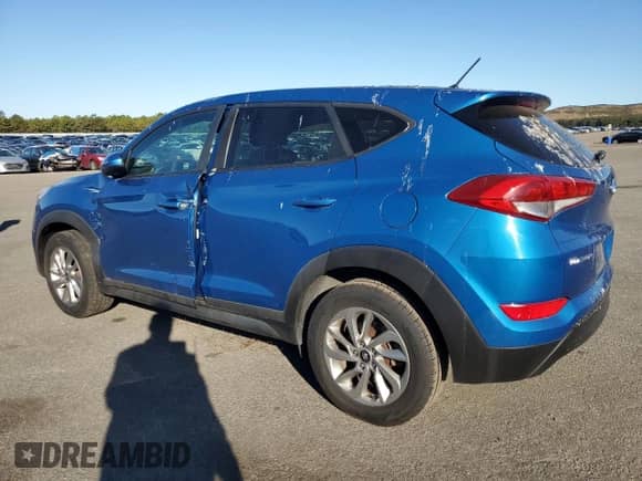 2018 Hyundai Tucson SE с VIN KM8J2CA44JU816068, выставлен на аукционе Copart как лот 82403515 с пробегом 74 945 миль миль и Списание • Salvage title. История ставок и продаж доступна на DreamBid. Изображение 2.