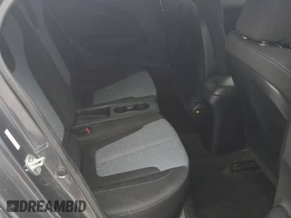 2019 Hyundai Veloster Premium z VIN KMHTG6AF9KU017689, wystawiony jako Copart lot #63579905 z przebiegiem 74 342 mil mil oraz Szkoda całkowita • Salvage title. Historia ofert i sprzedaży dostępna na DreamBid. Obrazek 10.