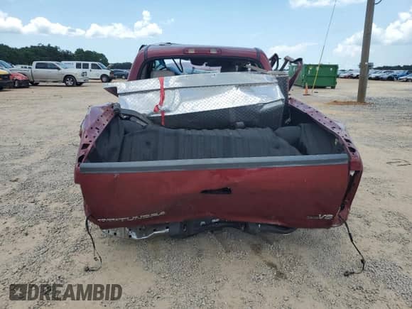 2006 Toyota Tundra Limited z VIN 5TBET38116S528236, wystawiony jako Copart lot #63235285 z przebiegiem Nie podano mil oraz Nie do naprawy • Non repairable. Historia ofert i sprzedaży dostępna na DreamBid. Obrazek 6.