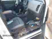 2016 Chevrolet Colorado 2WD WT с VIN 1GCHSBEA0G1389947, выставлен на аукционе IAAI как лот 43032265 с пробегом Не указан миль и . История ставок и продаж доступна на DreamBid. Изображение 5.