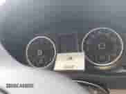 2017 Volkswagen Tiguan S с VIN WVGAV7AX4HW513251, выставлен на аукционе IAAI как лот 42830203 с пробегом Не указан миль и . История ставок и продаж доступна на DreamBid. Изображение 7.