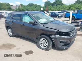 2019 Jeep Compass Sport с VIN 3C4NJCAB8KT615583, выставлен на аукционе IAAI как лот 43054088 с пробегом 89 381 миль миль и . История ставок и продаж доступна на DreamBid. Изображение 1.