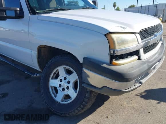 2005 Chevrolet Silverado 1500 LS с VIN 2GCEC13T851318372, выставлен на аукционе IAAI как лот 42863059 с пробегом 223 540 миль миль и . История ставок и продаж доступна на DreamBid. Изображение 6.