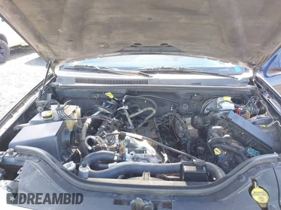 2005 Jeep Grand Cherokee Limited with VIN 1J8HR58245C677238, listed as a IAAI auction lot 41730828 with Not provided miles and . Bid and sale history available at DreamBid. Image 10.