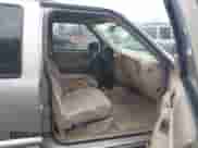 1999 Chevrolet Blazer LT with VIN 1GNCS13W9X2158646, listed as a IAAI auction lot 43550215 with 263,700 mi miles and . Bid and sale history available at DreamBid. Image 5.