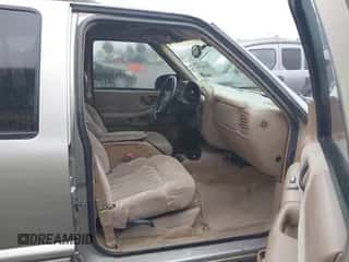 1999 Chevrolet Blazer LT с VIN 1GNCS13W9X2158646, выставлен на аукционе IAAI как лот 43550215 с пробегом 263 700 миль миль и . История ставок и продаж доступна на DreamBid. Изображение 5.