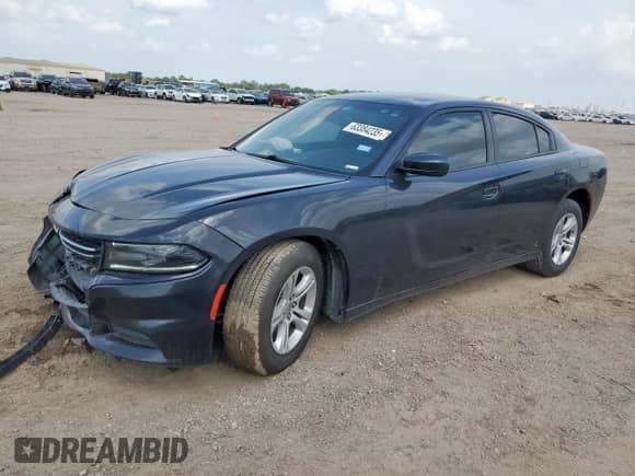 2017 Dodge Charger SE z VIN 2C3CDXBG9HH660330, wystawiony jako Copart lot #63384235 z przebiegiem 167 812 mil mil oraz Szkoda całkowita • Salvage title. Historia ofert i sprzedaży dostępna na DreamBid. Obrazek 1.