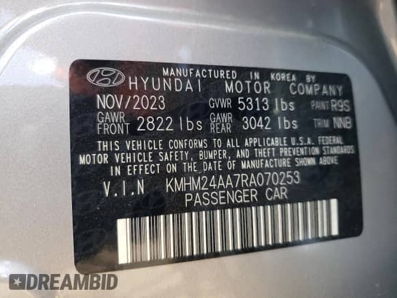2024 Hyundai Ioniq 6 SE z VIN KMHM24AA7RA070253, wystawiony jako Copart lot #67154444 z przebiegiem 1 870 mil mil oraz Szkoda całkowita • Salvage title. Historia ofert i sprzedaży dostępna na DreamBid. Obrazek 13.