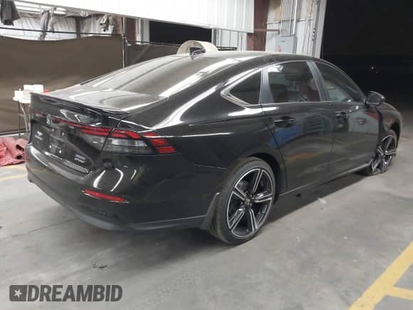 2025 Honda Accord Sport с VIN 1HGCY2F58SA056559, выставлен на аукционе IAAI как лот 43054819 с пробегом 927 миль миль и . История ставок и продаж доступна на DreamBid. Изображение 4.
