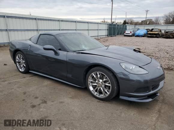 2011 Chevrolet Corvette 1LT with VIN 1G1YA2DW5B5105819, listed as a Copart auction lot 81232784 with 51,208 mi miles and Salvage title. Bid and sale history available at DreamBid. Image 4.