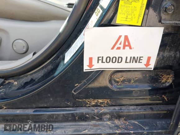 2017 Toyota Camry LE with VIN 4T1BF1FK5HU798310, listed as a IAAI auction lot 43059357 with 188,926 mi miles and . Bid and sale history available at DreamBid. Image 6.