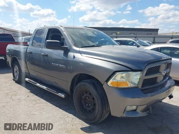 2012 Ram 1500 Express с VIN 1C6RD6FT7CS237438, выставлен на аукционе IAAI как лот 43402526 с пробегом 170 081 миль миль и . История ставок и продаж доступна на DreamBid. Изображение 1.