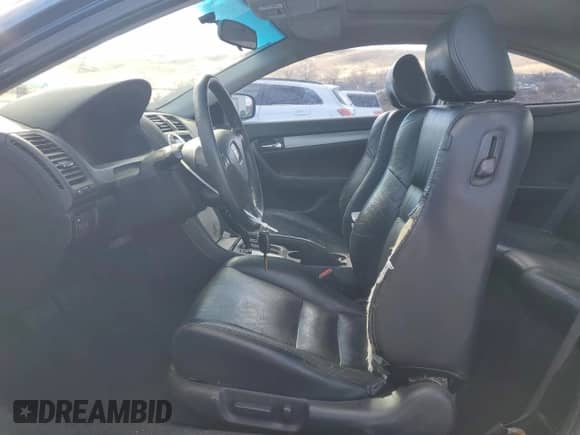 2003 Honda Accord EX z VIN 1HGCM82733A025419, wystawiony jako Copart lot #86368164 z przebiegiem 163 257 mil mil oraz Szkoda całkowita • Salvage title. Historia ofert i sprzedaży dostępna na DreamBid. Obrazek 7.