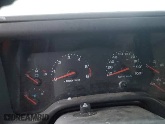 2001 Jeep Wrangler SE with VIN 1J4FA29P41P315163, listed as a Copart auction lot 87490904 with Not provided miles and Clean title. Bid and sale history available at DreamBid. Image 9.