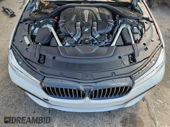 2019 BMW 7 Series 750i xDrive with VIN WBA7F2C5XKB239365, listed as a Copart auction lot 71458315 with 73,685 mi miles and Salvage title. Bid and sale history available at DreamBid. Image 11.